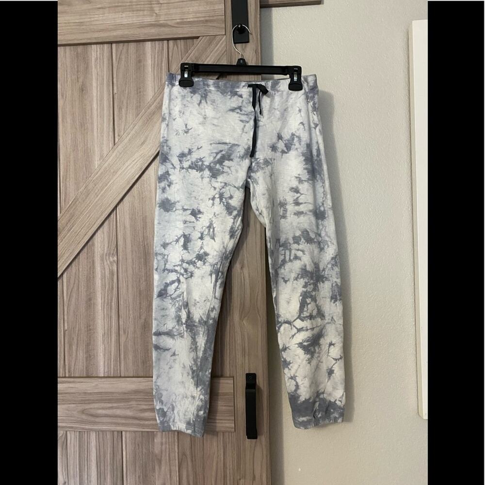 NWT Olivaceous large women’s sweatpants